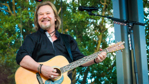 Image of Travis Tritt (21 and Over)